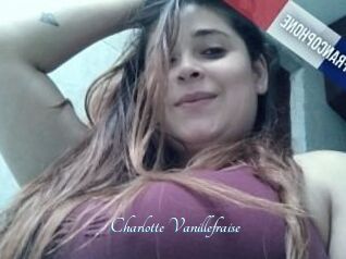 Charlotte_Vanillefraise