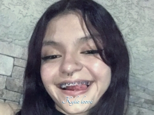 Kylie_loove