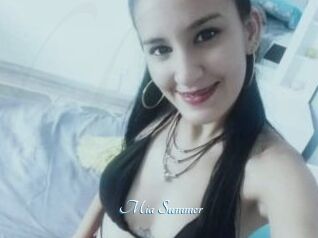 Mia_Summer