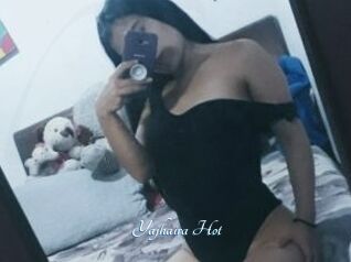 Yajhaira_Hot